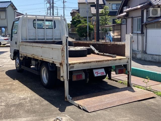 2006 Mazda Titan