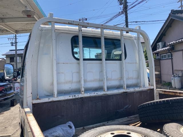 2006 Mazda Titan