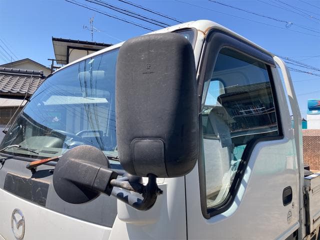 2006 Mazda Titan