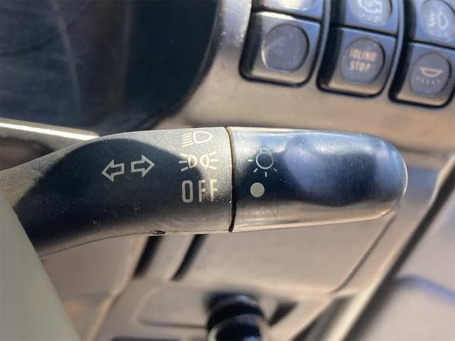 2006 Mazda Titan