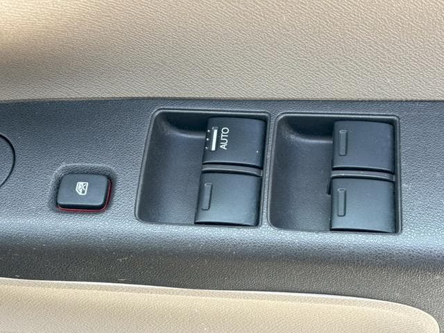 2014 Honda Life