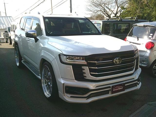 2023 Toyota Land Cruiser