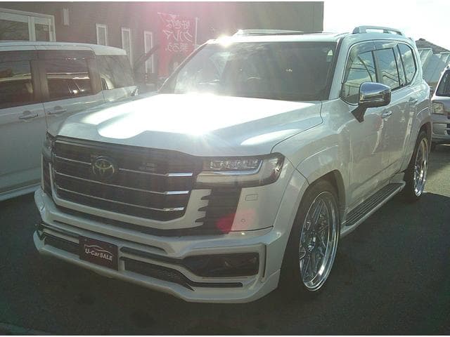 2023 Toyota Land Cruiser
