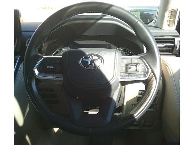 2023 Toyota Land Cruiser
