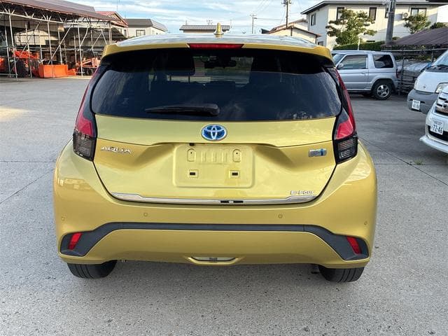 2021 Toyota Aqua
