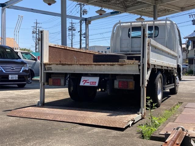 MAZDA TITAN TRUCK