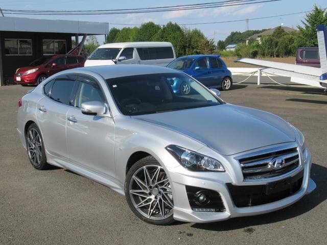 NISSAN FUGA 370GT TYPE S