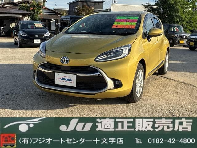 TOYOTA AQUA Z